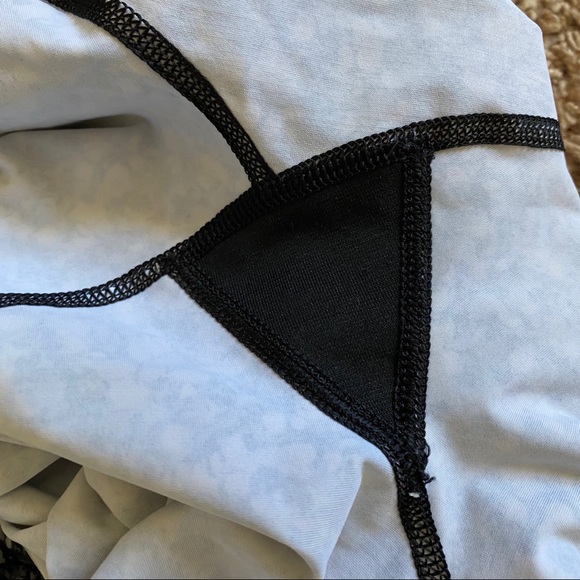 lululemon shine tights - Picture 5 of 5